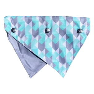Bandana reversible para perros FuzzYard Mint Fizz talla M/L