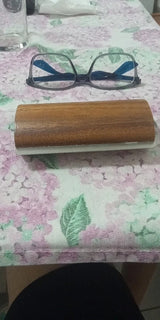 Foto de Anónimo de Bloque de madera para el aseo del caballo, tallas S, M y L