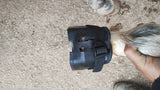 Foto de Anónimo de Botas para cascos de caballo sin herrar, tallas S y L