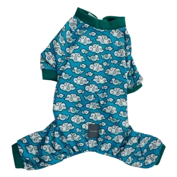 Pijama para perros frioleros FuzzYard Cloudy Skies