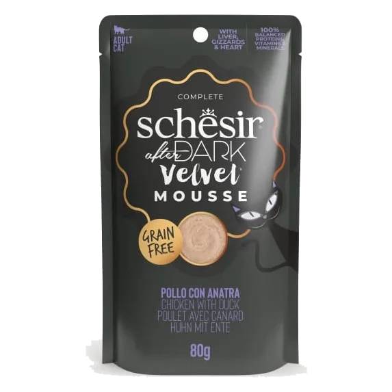 Schesir pouch After Dark velvet pollo con pato 80 gr para gatos